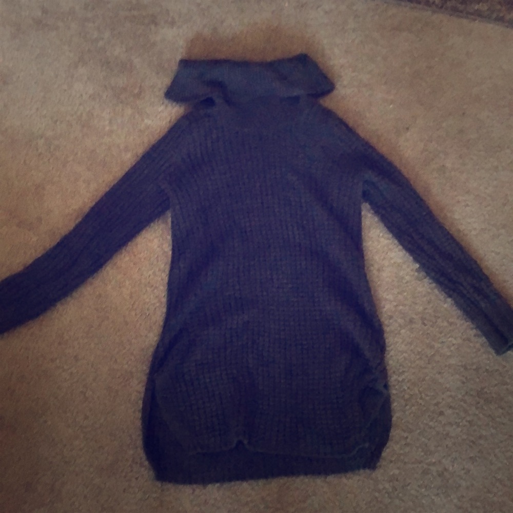 Maternity sweater style shirt